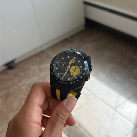Ferrari Black Case with Yellow Strap Watch - Picture 1 of 3
